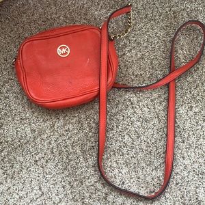 michael kors crossbody